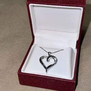 Helzberg Diamonds black diamond heart